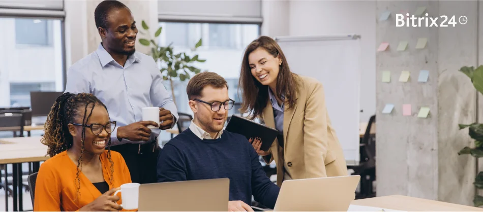 Bitrix24中的跨部門團隊